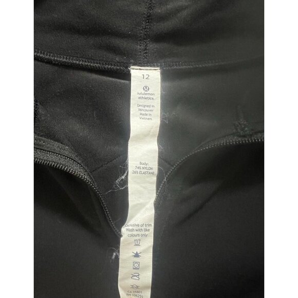 Lululemon 12 Running 1/2 1/4 Zip Pullover Mock Top Black Reflective Chevron - Picture 9 of 10